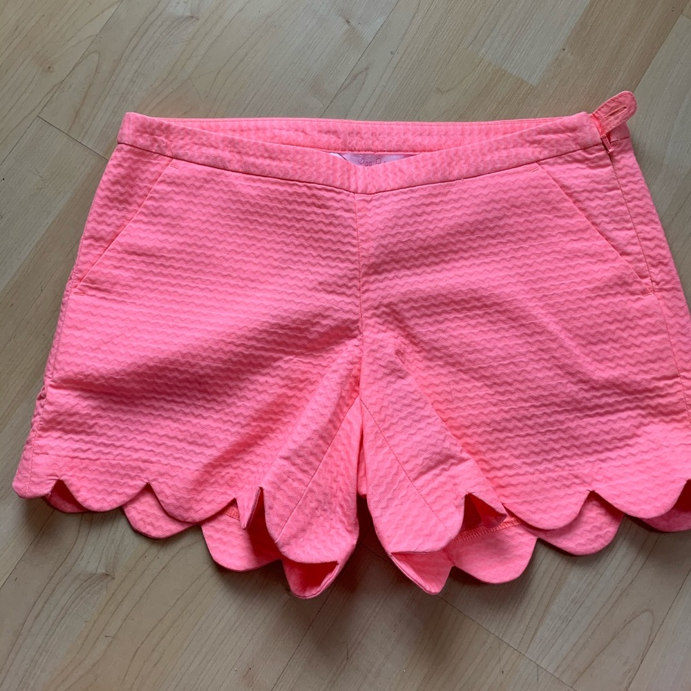 Lilly Pulitzer 00 shorts scalloped